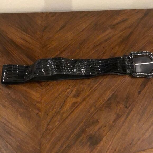 Black patent reptile pattern plastic wide belt - Picture 1 of 2